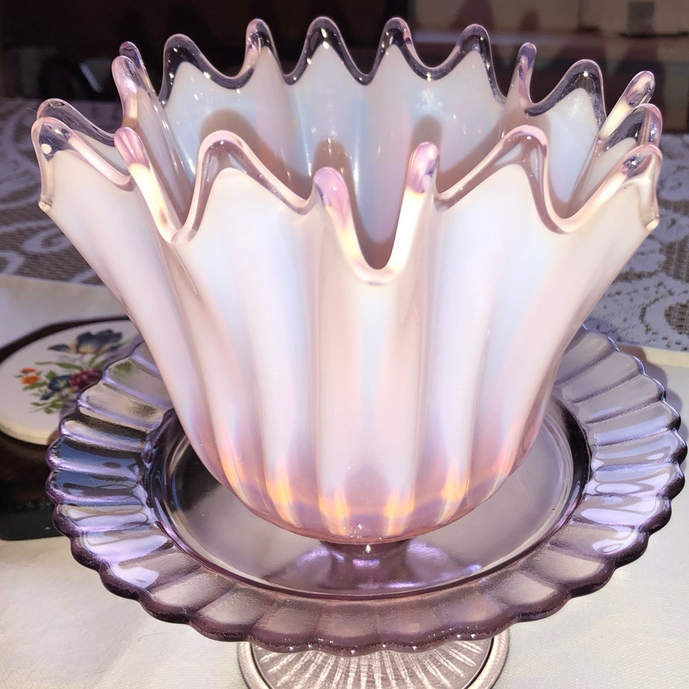 Vintage Fostoria Opalescent Splash Vase Pink & White